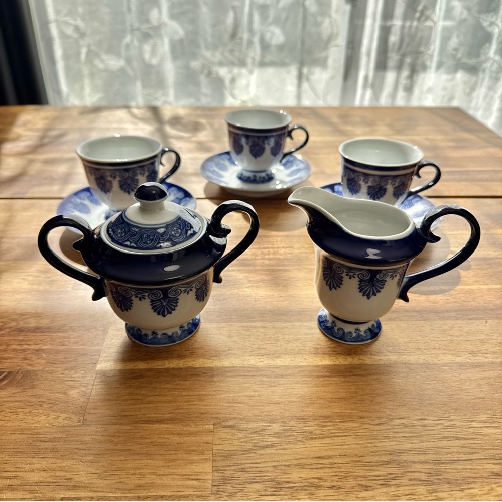 Bombay Porcelain Fine China 8 piece Blue White Set Cream Sugar Teacups